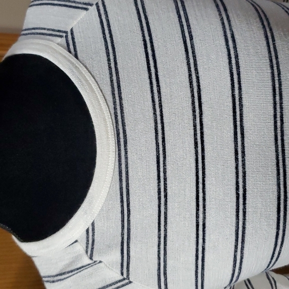 Magaschoni soft light knit striped long sleeve top - Picture 2 of 6